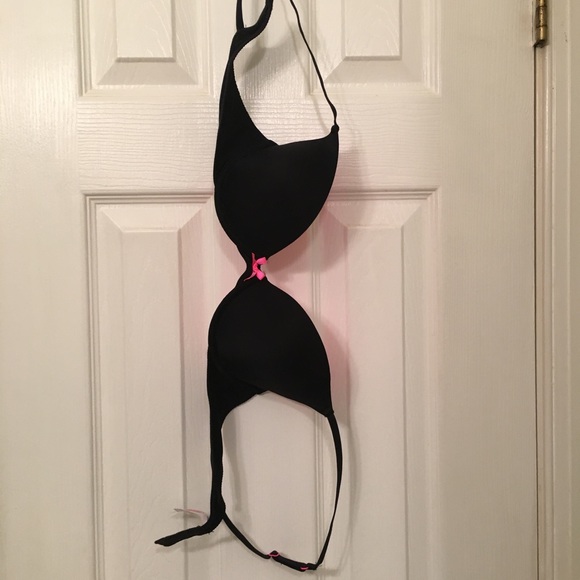 Bras - Picture 3 of 3